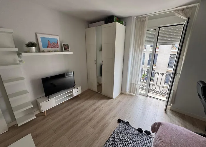 Habitación en casa particular Habitación En El Centro Con Balcón Valencia