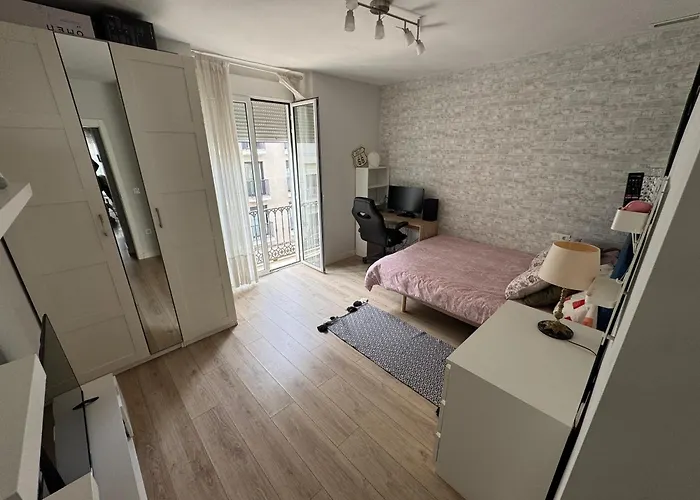 Habitación en casa particular Habitación En El Centro Con Balcón Valencia